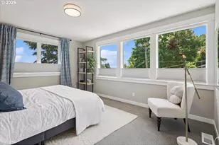 233 S Vermont St, Portland, OR 97219 - Photo 22