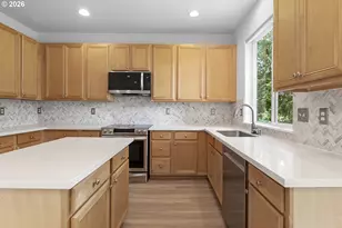 179 SE 49th Ct, Hillsboro, OR 97123 - Photo 12