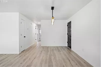 355 Stark St, Woodburn, OR 97071 - Photo 14