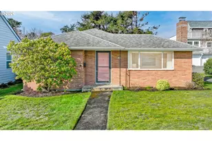 1210 S Columbia St, Seaside, OR 97138 - Photo 1