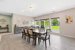 26500 S Milk Creek Cir, Mulino, OR 97042 - Photo 8