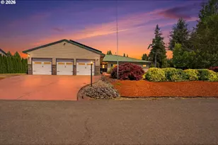 26500 S Milk Creek Cir, Mulino, OR 97042 - Photo 2