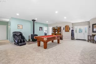 26500 S Milk Creek Cir, Mulino, OR 97042 - Photo 14