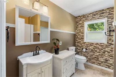 1301 E 19th St, The Dalles, OR 97058 - Photo 28