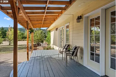 39141 Easton Ln, Springfield, OR 97477 - Photo 24