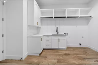 15628 NE Caples Rd, Brush Prairie, WA 98606 - Photo 36