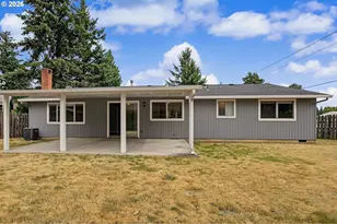 19914 NE Holladay St, Portland, OR 97230 - Photo 30