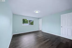 19914 NE Holladay St, Portland, OR 97230 - Photo 16