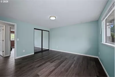 19914 NE Holladay St, Portland, OR 97230 - Photo 18