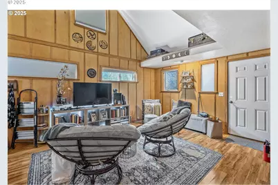 1391 W 5th Ave, Eugene, OR 97402 - Photo 30