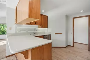 2314 SE Baypoint Dr, Vancouver, WA 98683 - Photo 12