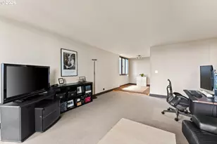 255 SW Harrison St, Portland, OR 97201 - Photo 6