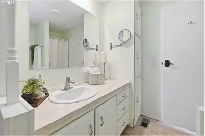 658 S 57th St #35, Springfield, OR 97478 - Photo 12