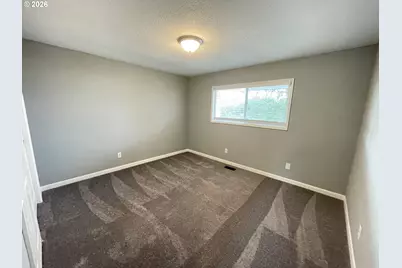 15300 SE Lee Ave, Milwaukie, OR 97267 - Photo 14