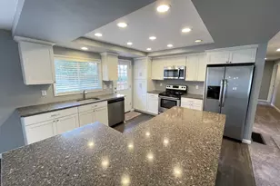 15300 SE Lee Ave, Milwaukie, OR 97267 - Photo 8