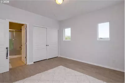 1996 Hawksview Ave SE, Salem, OR 97306 - Photo 12
