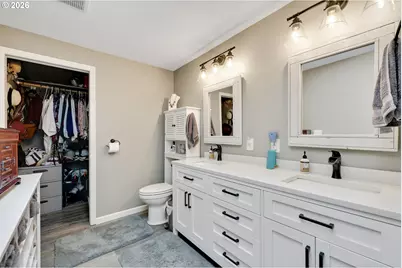 1057 S Pine St, Canby, OR 97013 - Photo 22