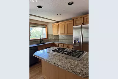 4981 Hampton Ct, Lake Oswego, OR 97035 - Photo 4
