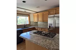 4981 Hampton Ct, Lake Oswego, OR 97035 - Photo 4
