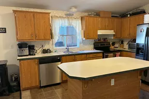 550 S State St, Sutherlin, OR 97479 - Photo 12
