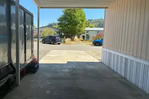 550 S State St, Sutherlin, OR 97479 - Photo 32
