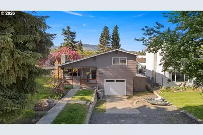409 G Ave, La Grande, OR 97850 - Photo 1