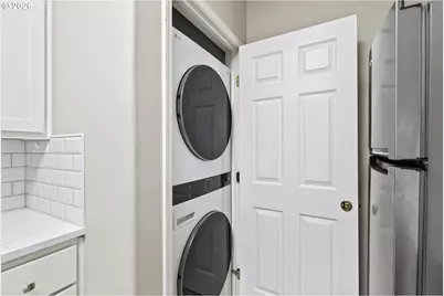 1175 NE 64th Ln, Hillsboro, OR 97124 - Photo 6