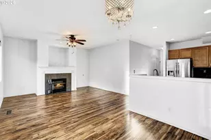 950 SW 17th Way, Troutdale, OR 97060 - Photo 16