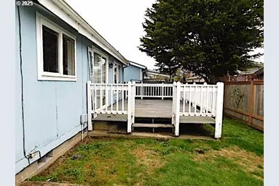 1100 NW Warrenton Dr #359, Warrenton, OR 97146 - Photo 4