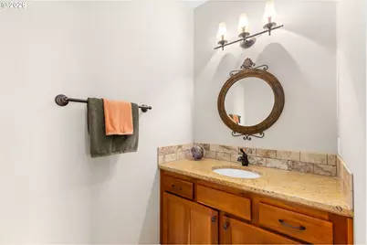 10126 NW Ash Ct, Portland, OR 97231 - Photo 30