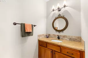 10126 NW Ash Ct, Portland, OR 97231 - Photo 30