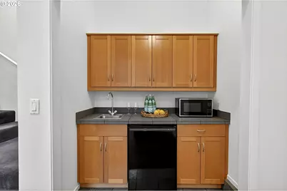 5733 SW Salmon St, Portland, OR 97221 - Photo 32