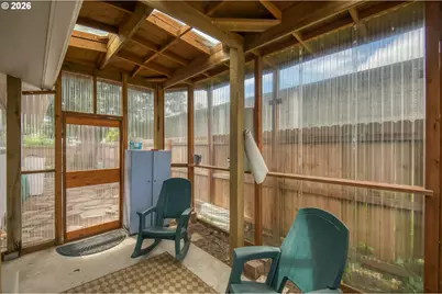 2257 Country Club Ter, Woodburn, OR 97071 - Photo 14
