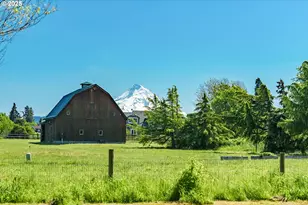 4069 Post Canyon Dr, Hood River, OR 97031 - Photo 2