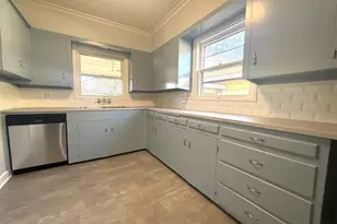 729 NE 117th Ave, Portland, OR 97220 - Photo 6