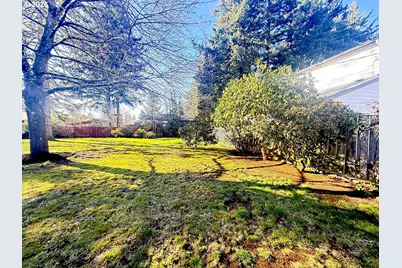 729 NE 117th Ave, Portland, OR 97220 - Photo 22