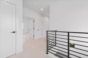 14196 SE Iseli Ln, Clackamas, OR 97015 - Photo 28