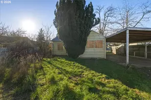 2824 SE 115th Ave, Portland, OR 97266 - Photo 8