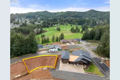 611 Hulton Way, Reedsport, OR 97467 - Photo 1