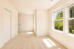 1490 SE 117th Ave, Portland, OR 97216 - Photo 16