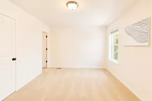 1490 SE 117th Ave, Portland, OR 97216 - Photo 14