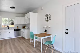 13625 SE Bush St, Portland, OR 97236 - Photo 6