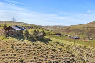 35555 Sparta Ln, Richland, OR 97870 - Photo 2