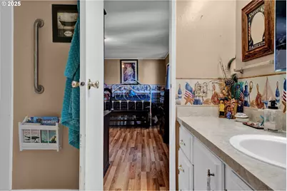 433 Myeena Loop, Florence, OR 97439 - Photo 22