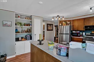 433 Myeena Loop, Florence, OR 97439 - Photo 10