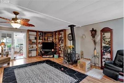 433 Myeena Loop, Florence, OR 97439 - Photo 4