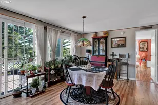 433 Myeena Loop, Florence, OR 97439 - Photo 12