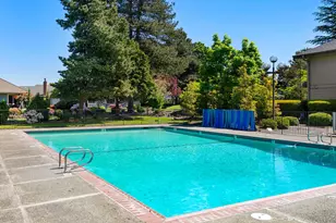 15510 NE Knott St, Portland, OR 97230 - Photo 38