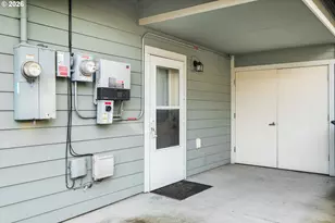 4845 SE 86th Ave, Portland, OR 97266 - Photo 8