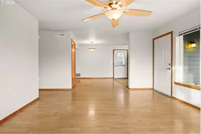 4845 SE 86th Ave, Portland, OR 97266 - Photo 10